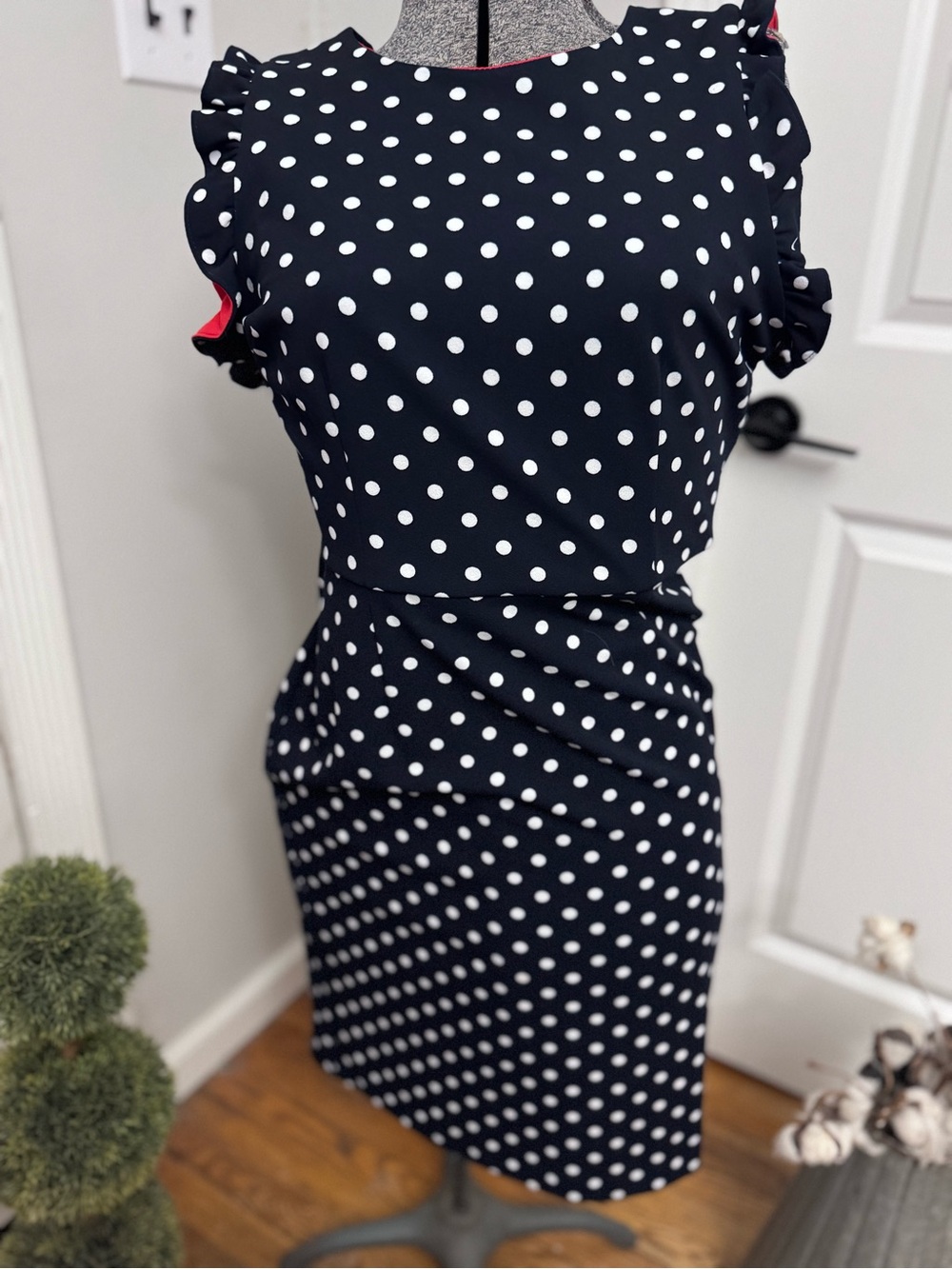 Women’s Shelby & Palmer Polka Dot Ruffle Sleeve Sheath Dress - Navy/White size 6